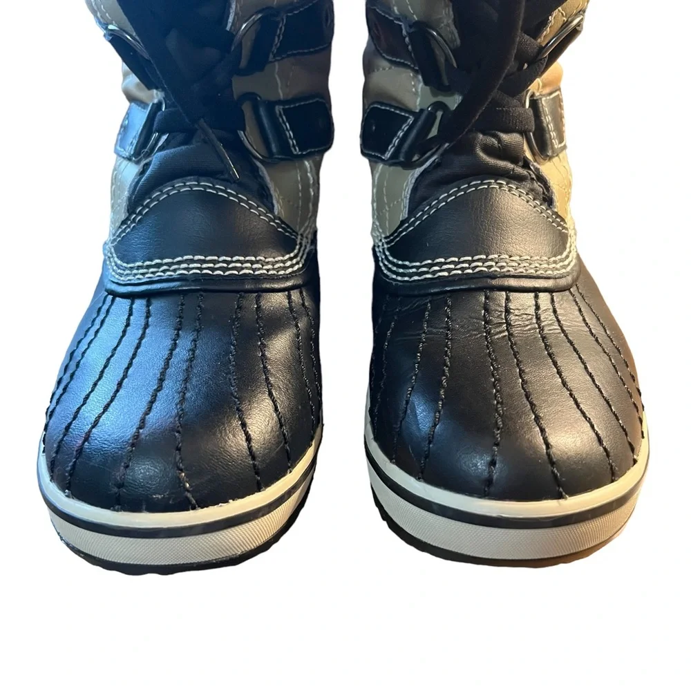 Sorel “Joan of the Arctic” tall winter boots. Size 6